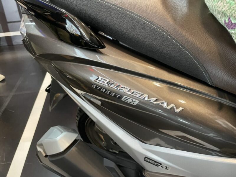 Akhirnya Suzuki Hadirkan Skutik Burgman Street 125EX Harga Rp 24 7