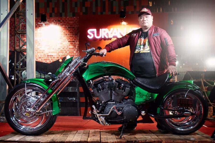 Suryanation Makassar Daulat Harley Sportster XL1200 Bergaya Pro Street