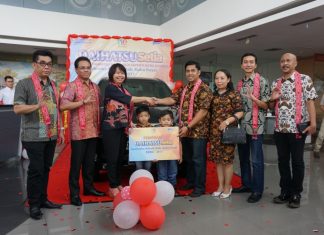 Daihatsu Xenia Tahun 2011 di Pontianak Direkondisi Xenia tahun 2011 ini direkondisi seperti baru kembali
