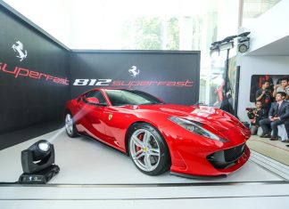 Sportscar Paling Edan, Ferrari 812 Superfast Dijual di Indonesia