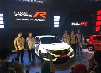 Honda Civic Type R Hadir Di Pekan Otomotif Makassar 2017 honda civic