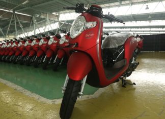 Honda Scoopy Yang Kini Tampil Lebih Segar honda scoopy