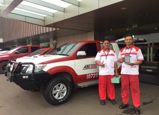 Sekarang Servis Mobil Tinggal Pencet Layar Smartphone servis mobil