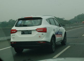 Glory 580 Enggak Kuat Nanjak Sampai Digugat Konsumen, DFSK Berikan Klarifikasi dfsk glory 580 enggak kuat nanjak