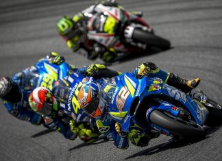 motor yamaha milik rossi masih kurang cepat