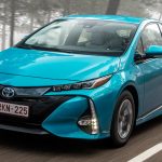 2017-toyota-prius-phev-0