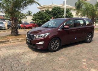 Kia Grand Sedona Diesel Sudah Facelift, Bagaimana Nasib Versi Bensin? grand sedona diesel