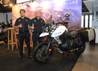 Motor Baru Triumph Untuk Orang Kaya Yang Doyan Petualangan
