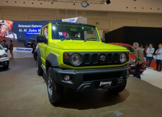 Suzuki Angkat Bicara Soal Desain Jimny Dibilang Meniru Jeep suzuki jimny