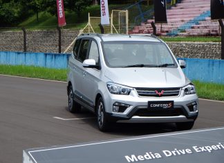 Wuling Hadirkan Confero S ACT Tanpa Pedal Kopling