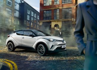 Toyota C-HR Hybrid Meluncur 22 April 2019 toyota c-hr hybrid