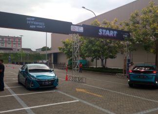 Satu Dekade Kehadiran Mobil Hybrid Toyota di Indonesia mobil hybrid toyota