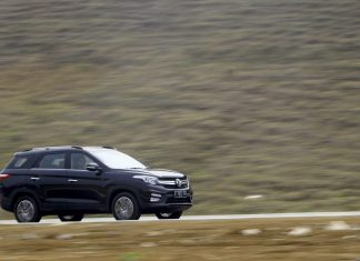 Plus Minus Sebelum Meminang DFSK Glory 560 Test drive dfsk glory 560