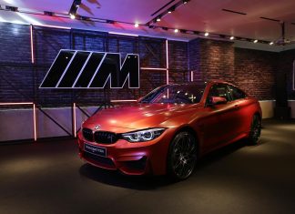 Dibanderol RP 2 Milyar Lebih, BMW M4 Competition Laku Keras! BMW M4 Competition