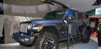 Jeep Wrangler bertenaga listrik