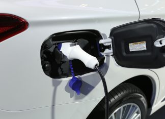 Jakarta Resmi Terapkan Bebas Pajak untuk Kendaraan Listrik kendaraan listrik bebas pajak