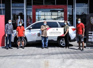 Wuling dan Bali United Melawan COVID-19 wuling bali united masker covid-19