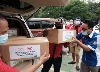 Komunitas Pemilik Wuling Tunjukkan Kepedulian Untuk Anak Yatim komunitas wuling