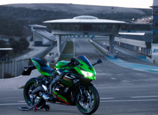 Harga Kawasaki Ninja ZX-25R Sekarang Cuma Promo? Harga kawasaki ninja