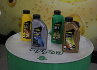 Evalube Punya Formula Baru untuk Pelumasnya pelumas evalube