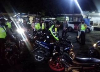 motor knalpot bising