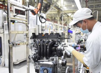 Mitsubishi Akhirnya Produksi Sendiri Mesin Xpander di Pabrik Cikarang Produksi lokal mesin xpander
