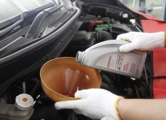 Promo Menarik Bagi Perawatan Mobil Mitsubishi Saat Musim Hujan perawatan mobil mitsubishi