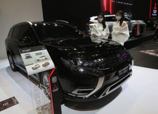 IIMS Hybrid 2021: Mobil Ini Diskon Hingga Rp 400 Jutaan diskon mobil iims