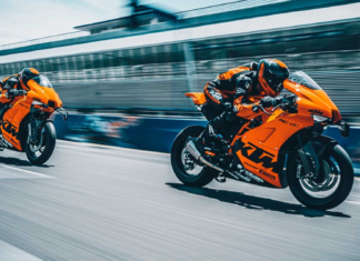 Baru Diluncurkan, Motor Balap KTM RC 8C Ludes Terjual dalam 5 Menit motor ktm rc 8c