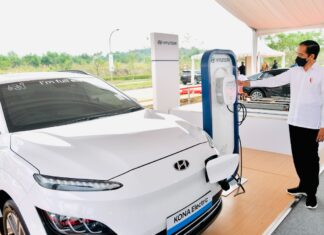 Pabrik Baterai Kendaraan Listrik Pertama di Indonesia Siap Dibangun Pabrik baterai kendaraan listrik