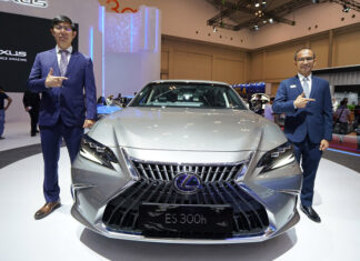 New Lexus ES Hybrid Akhirnya Diluncurkan, Usung Beberapa Penyempurnaan New Lexus ES Hybrid hadir di GIIAS 2021