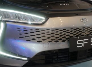 Keunggulan Mobil Listrik Seres SF5