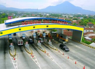 Jalur Mudik 2022 Bakal Berlakukan One Way di Tol, Pemudik Harus Ekstra Hati-hati Jalur mudik 2022 ke arah Jawa Tengah dan Jawa Timur akan dibuat satu arah