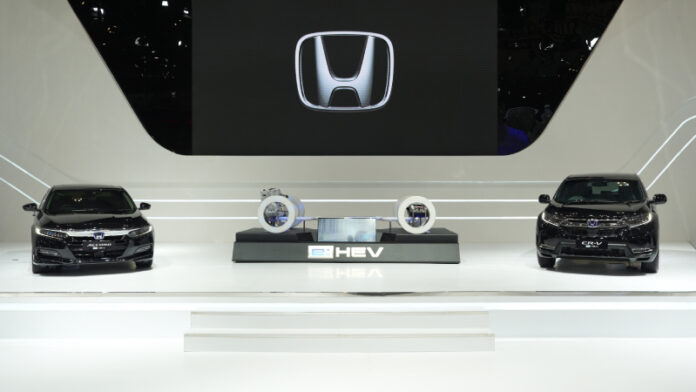 Honda CR-V Hybrid resmi diperkenalkan di GIIAS 2022