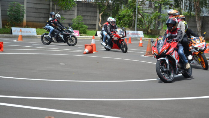 Wahana Honda ingatkan pentingnya safety riding untuk resolusi baru