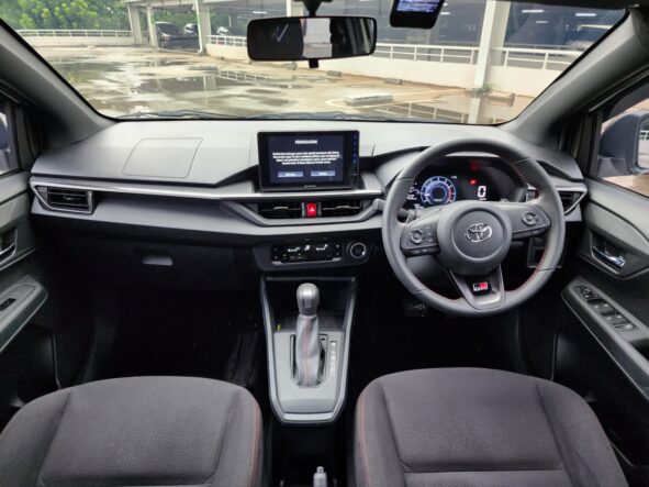 Interior Toyota Agya GR Sport