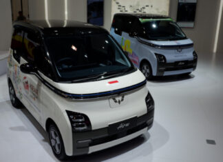 Pencapaian penjualan Wuling Air Ev sebagai mobil listrik terlaris di Indonesia