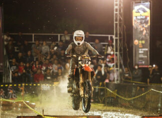 Sempat Diguyur Hujan, Seri Perdana Trial Game Dirt Berlangsung Sengit Putaran pertama Trial Game Dirt 2023 berlangsung sengit di bawah guyuran hujan