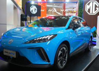 MG Umumkan Harga Resmi MG4 EV, Mulai dari Rp640 Jutaan Harga MG4 EV resmi diumumkan di Jakarta