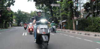 Test ride Vespa GTS Super Sport