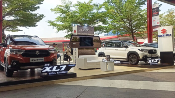 Suzuki New XL7 Hybrid tebar pesona di BSD City