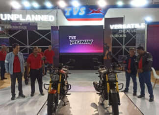 TVS Ronin, Pesaing Yamaha XSR Hadir dengan Teknologi Perintah Suara TVS Ronin resmi mengaspal di Indonesia