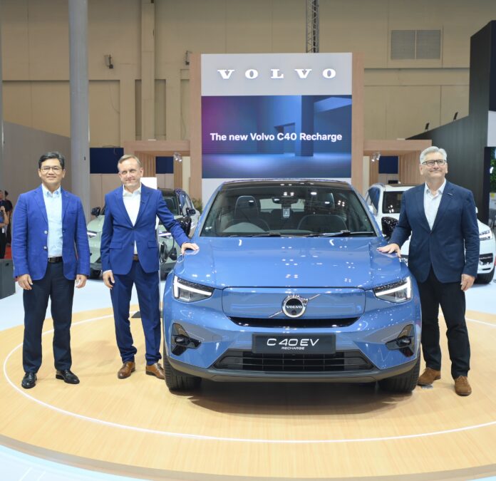 Volvo C40 Pure Electric