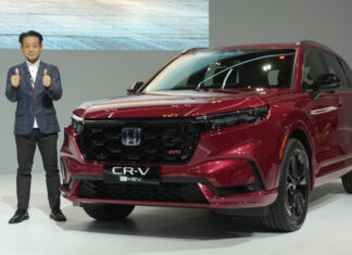 Harga Honda CR-V Hybrid Resmi Diumumkan di GIIAS 2023 PT HPM resmi mengumumkan harga Honda CR-V Hybrid di GIIAS 2023