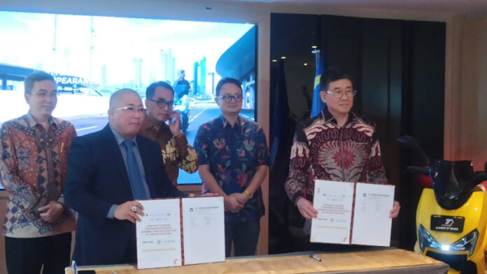 PT Terang Dunia Internusa resmi melakukan ekspansi United E-Motor ke Malaysia