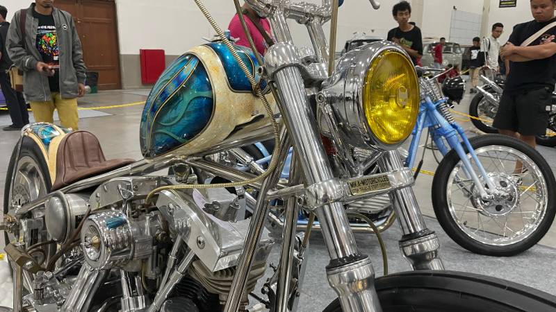 Mantikei motor chooper Ryan Nirwan tampil di Kustomfest 2023