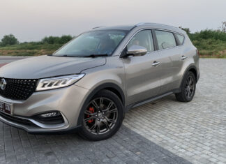 Fitur i-Talk Jadi Andalan di SUV Modern DFSK Fitur i-Talk jadi unggulan SUV DFSK Glory i-Auto