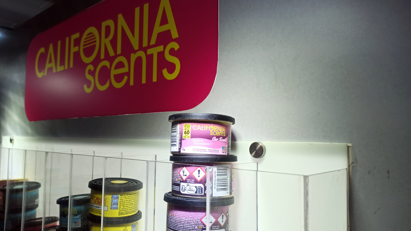 Produk perawatan kendaraan California Scents hadi di IIMS 2024