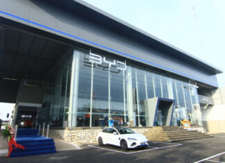 Dealer BYD Cibubur Resmi Beroperasi dengan Konsep Premium Dealer BYD Cibubur resmi beroperasi di bawah Haka Auto