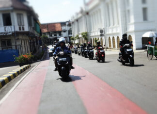 Media City Touring Bersama Honda Stylo Sambangi Tempat Ikonik Media city touring dengan Honda Stylo menyambangi tempat-tempat bersejarah di Jakarta